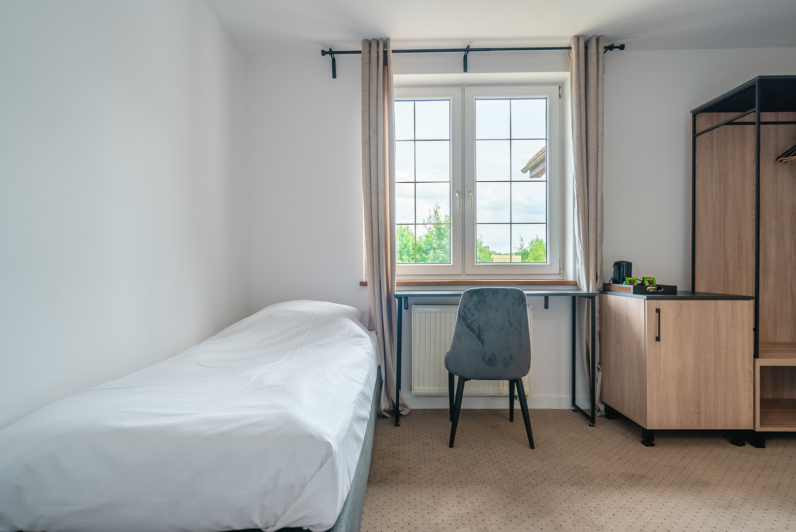 Pok&oacute;j dwuosobowy.